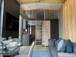 Applegrove Lux Barn 1