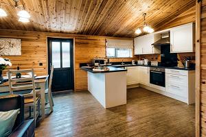 Woodlakes Spruce 24 