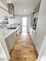 Applegrove 24 - Meadow