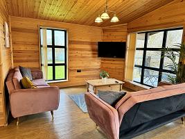 Woodlakes Larch Plus 22 