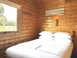 Woodlakes Cedar 8 