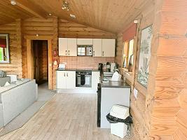 LSG - Luxury Log Cabin - 20