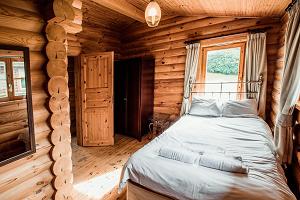 LSG - Luxury Log Cabin - 20