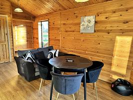 Woodlakes Cosy Larch 9