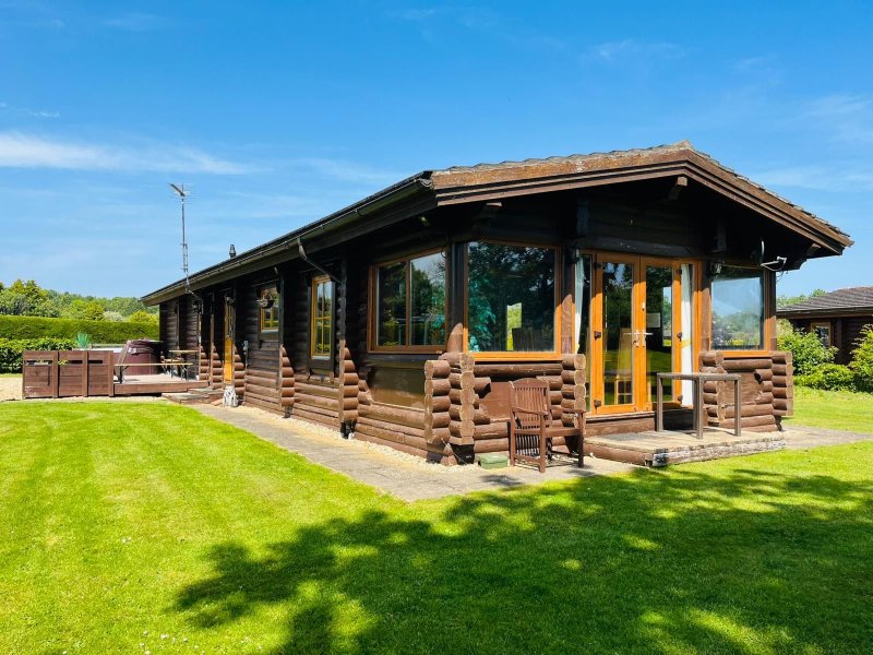 LSG - Log Cabin - 18