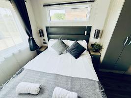 LSG 6 - 3 Bed Liv Lodge